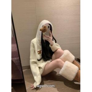 CELINE最前線2026素敵なデザインセーターコピー 品 ブランド