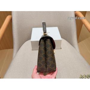 ブランド コピー 通販注目新ブランド清潔感の高い新品セリーヌバッグ