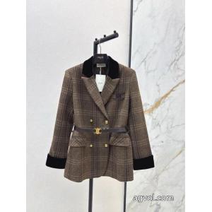 CELINE有名人の愛用者が多いブランド 高級感演出 上品スタイルコートスーパー コピー ブランド 専門