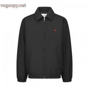 ジャケットファションスタイルが演出する 2026新年度人気入荷 究極な着心地コピー 商品 通販CELINE