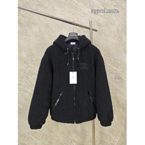 綿の服コートブランド コピー 専門CELINE今すぐ買えちゃう！新着 最安値正規品 限定入荷