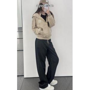 NEW大変素敵 高級感の漂う逸品 大人気限定カラーパーカーコートスーパー コピー 販売セリーヌ