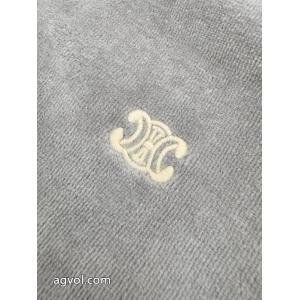 ジャケットブランド コピー 品限定デザイン 無機質さが魅力 冬の王道　適度な上品さCELINE
