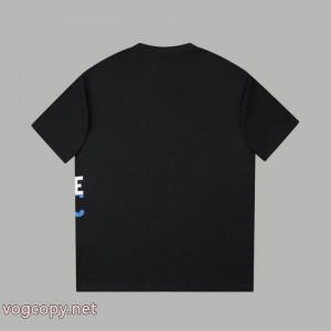 CELINEコピー 通販Tシャツトレンド感満載 おしゃれ 大人感漂う秋冬新作