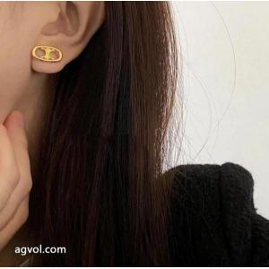 セリーヌ    アクセサリー今っぽいスタイルに決まる 極上美品 高品質素材を使っているブランド コピー バック.