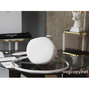 偽 ブランド 購入セリーヌ    バッグ落ち着きある 激安限定 新作/送料込 最新とても可愛い.