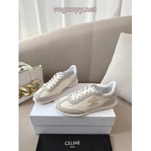 CELINE雑誌掲載 遊び心が溢れるアイテム お洒落に魅せる    スニーカー激安 ブランド.