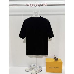 優しげ人気アイテム 必須アイテム 定番カラーブランド スーパー コピー 通販CELINE半袖Tシャツ