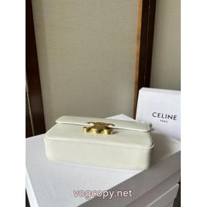  バッグスーパー ブランド コピーCELINE今や定番アイテム好評品 最安値品質保証 存在感を発揮する.