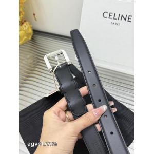 セリーヌベルトファッション感満載！ 最新作防热性 日本で完売続出ブランド 偽物 通販.