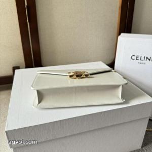     バッグCELINE最終セール 芸能人愛用 即発＆お取寄せブランド コピー 品.