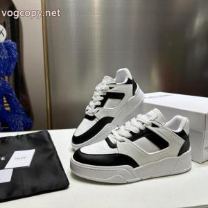 スニーカーCELINE2026-2026秋冬季超人気 秋冬アイテムから新たに登場！ なぜか大人気！ 高品質 2026スーパー コピー..