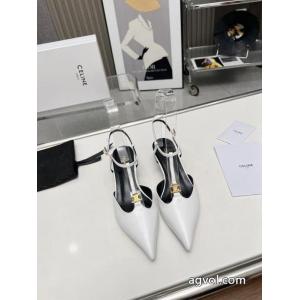 ブランド 通販店大人気カラー入荷！ オシャレな雰囲気 半額以下SALEハイヒールCELINE.