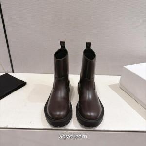 極上美品 安心の直営店買付！ 入手困難!!レア人気アイテムスーパー コピー 安心ブーツCELINE..