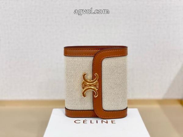 財布SS25極上発売都会的な印象のスタイルブランド コピーセリーヌ 5