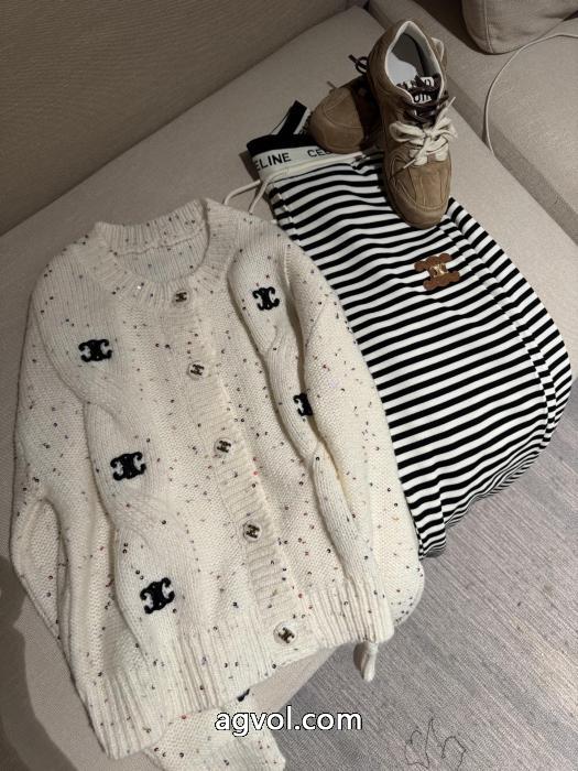 今年風必見素敵お上品スーパー コピー コートCELINE 4