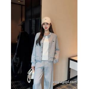CELINEセットブランド コピー 着払い存在感大最大の魅力