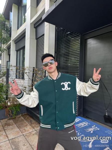 Celine2025 ssランニングモデル学院風緑と白のぶつかり色の野球服ジャケット 0