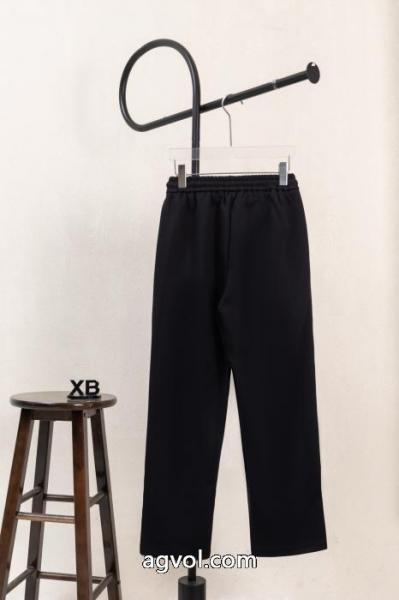 スラックス偽 ブランド 通販セリーヌ大注目! 2025SS 最新作デザイン 今シーズン新作! 2