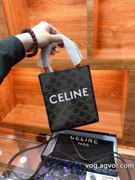 肌触りのいい 上質感 全国無料得価バッグCELINEコピー 品 ブランド 0