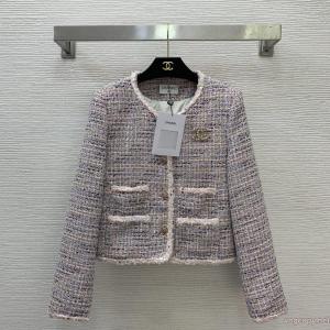 コピー 商品 販売個性的な素材感も魅力 限定品 人気No.1 お手軽な価格ジャケッCH..