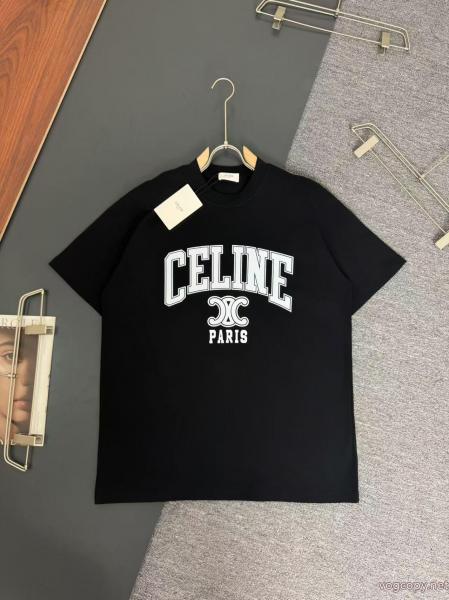 ブランド コピー 優良半袖Tシャツ入荷予定 カジュアルの定番 今年流行りの新作アイテムCELINE 0 
