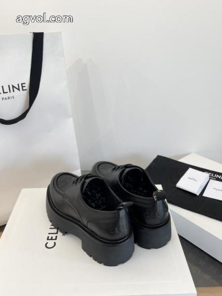 CELINE毎日大活躍 売れた商品 強くおすすめしたいブーツ偽 ブランド 購入.. 5 