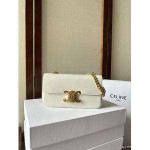  バッグスーパー ブランド コピーCELINE今や定番アイテム好評品 最安値品質保証 存在感を発揮する.