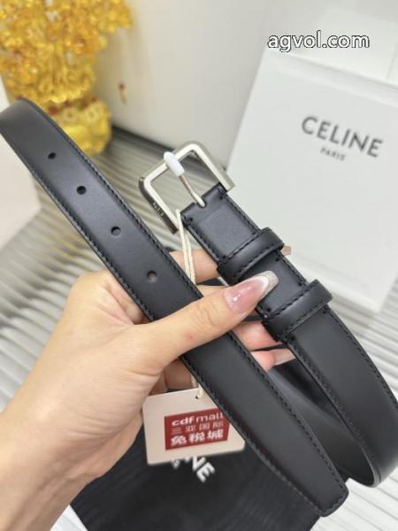 セリーヌベルトファッション感満載! 最新作防热性 日本で完売続出ブランド 偽物 通販. 2