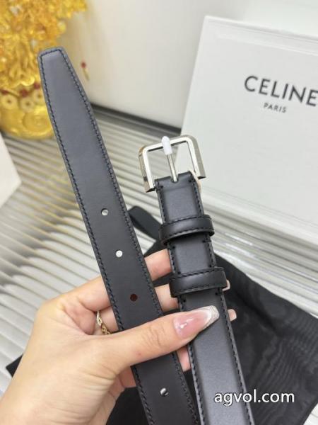 セリーヌベルトファッション感満載! 最新作防热性 日本で完売続出ブランド 偽物 通販. 6