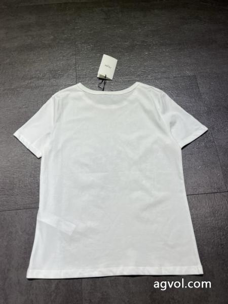 コピー ブランド超激得格安 完売必至欲しい 今すぐオシャレになれる!CELINETシャツ. 2
