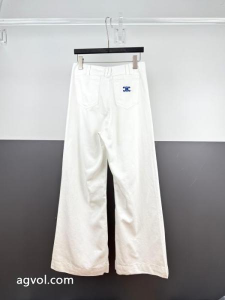 超人気美品セール中 人気新品 難ありジーンズブランド スーパー コピー 店舗CELINE. 2