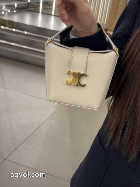 バッグ偽 ブランド 通販人気アイテム多数 最低価格保証 着こなし自在セリーヌ. 5 