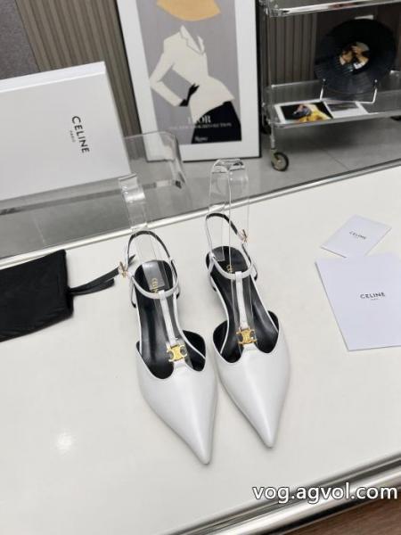 ブランド 通販店大人気カラー入荷！ オシャレな雰囲気 半額以下SALEハイヒールCELINE. 0 