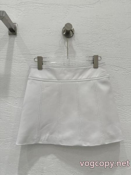 オシャレな雰囲気 着まわしアクセント 超限定即完売セリーヌ偽物 ブランド 販売ボトムス.. 3
