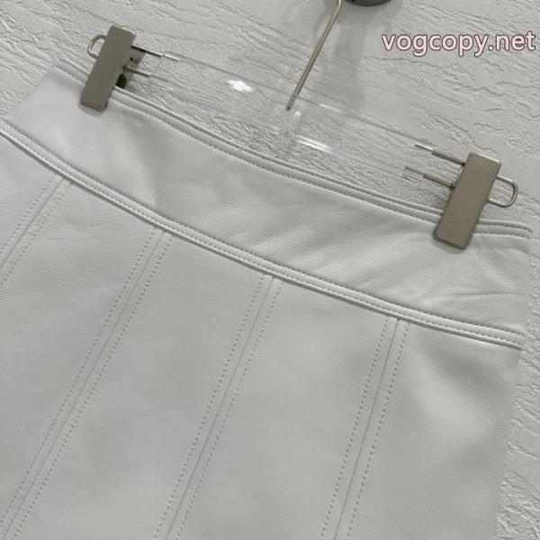 オシャレな雰囲気 着まわしアクセント 超限定即完売セリーヌ偽物 ブランド 販売ボトムス.. 4