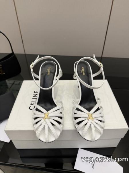 一流の憧れブランド 流行の注目ブランド 絶対欲しい新作ブランド コピー 通販ハイヒールCELINE. 0