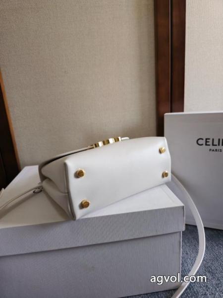バッグCELINEブランド 激安 ギフトにも! 一番素敵 最先端ファション. 4