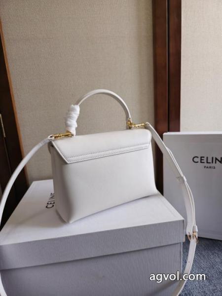 バッグCELINEブランド 激安 ギフトにも! 一番素敵 最先端ファション. 2