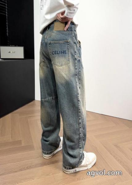 絶対的入手困難激レア 大人気希少! 品質保証新品ジーンズコピー ブランド 通販CELINE. 3