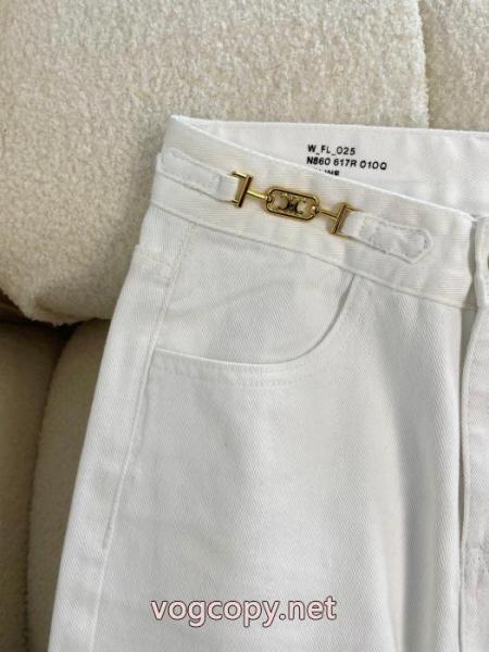 コピー 通販ジーンズプレゼントにも お洒落さん必見 人気爆だんな売れ筋！CELINE. 6 