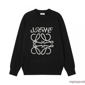 洗練された雰囲気 ギフト用最適 定番カラーセーターLOEWEブランド 激安